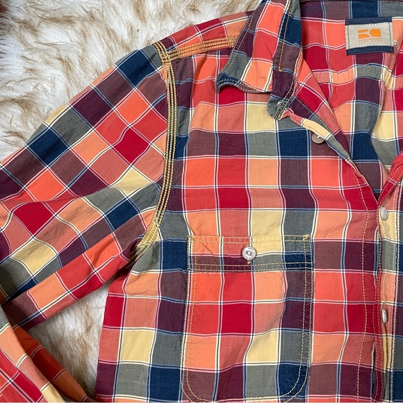 Hugo Boss mens checkered roll tab button down - Picture 4 of 9